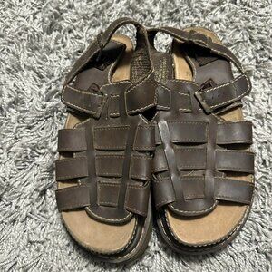 Men’s 90s Fisherman Sandals Size 10.5